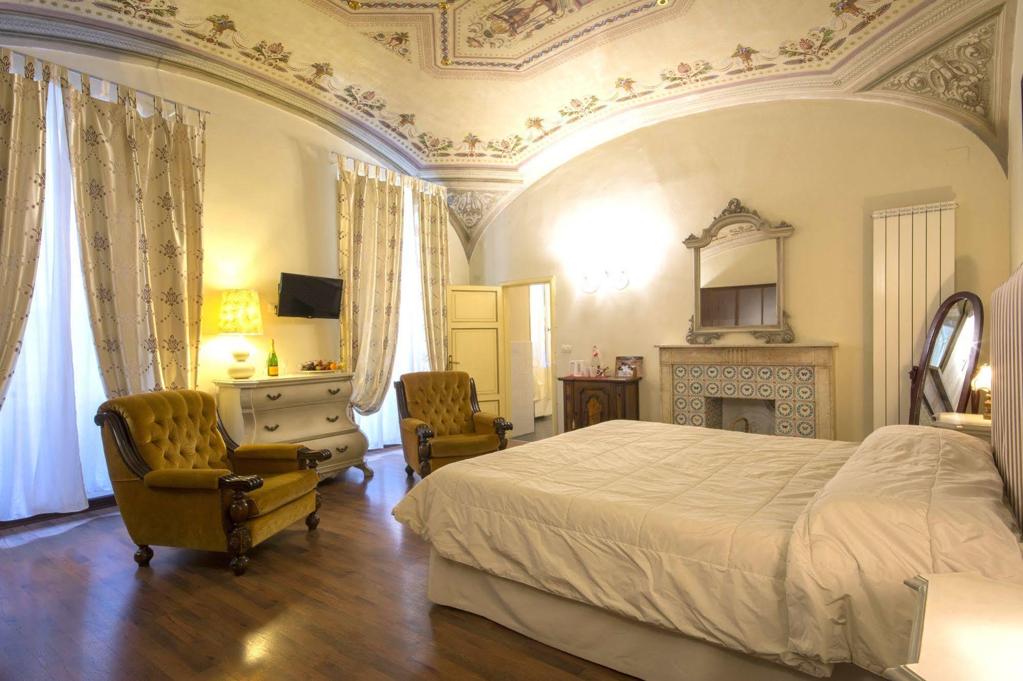 Bed & Breakfast Pantaneto - Palazzo Bulgarini